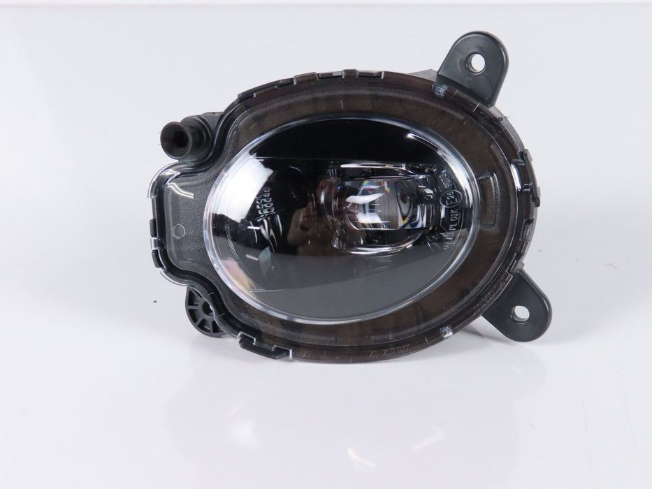 Farol nevoeiro LED Direito Usado / Original VW POLO (AW1, BZ1)/SEAT LEON IV (KL1...