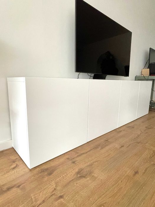 BESTÅ Estante com portas branco (duas peças)