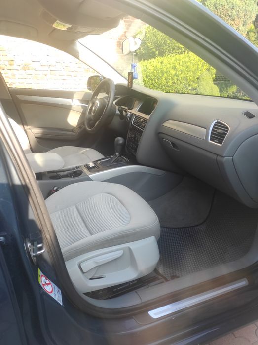 Audi A4 B8 2010 рік європа