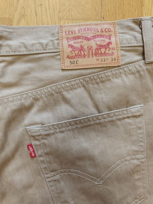 Джинси Levi's 501 бежеві