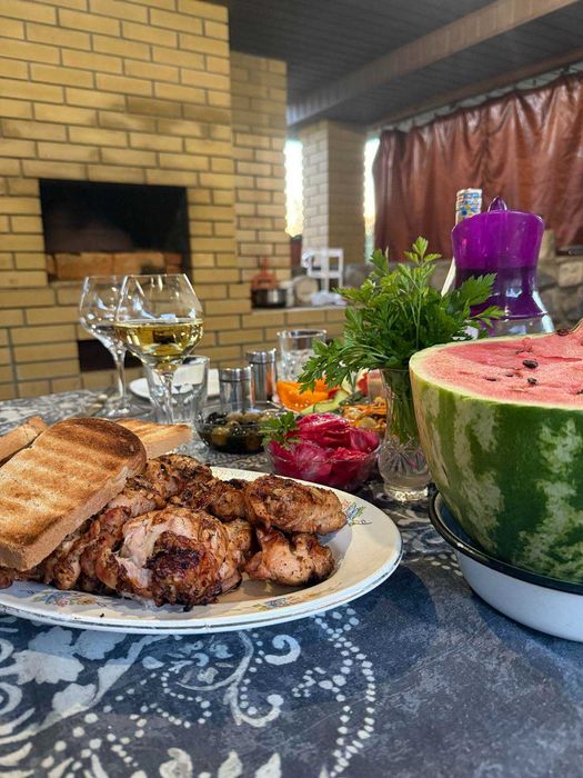 Продаж 2 поверхового Будинку. Власниця.