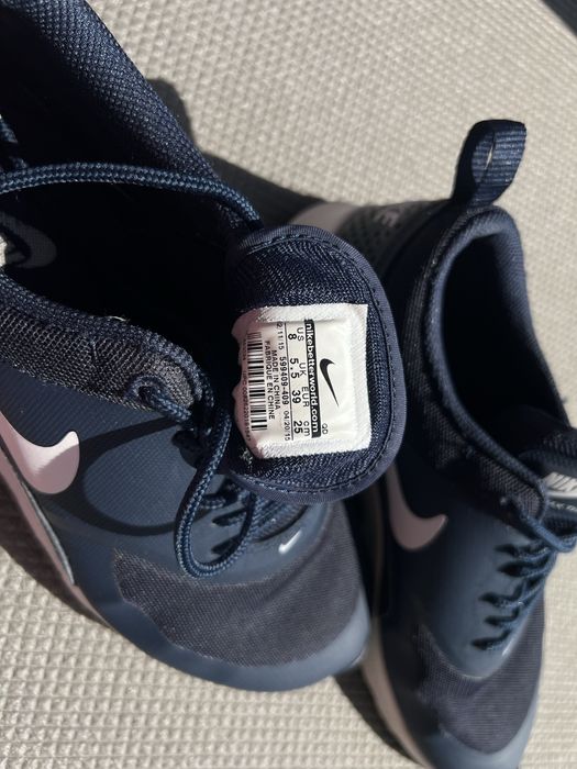 Кросівки жіночі nike air max thea на повітряних балонах