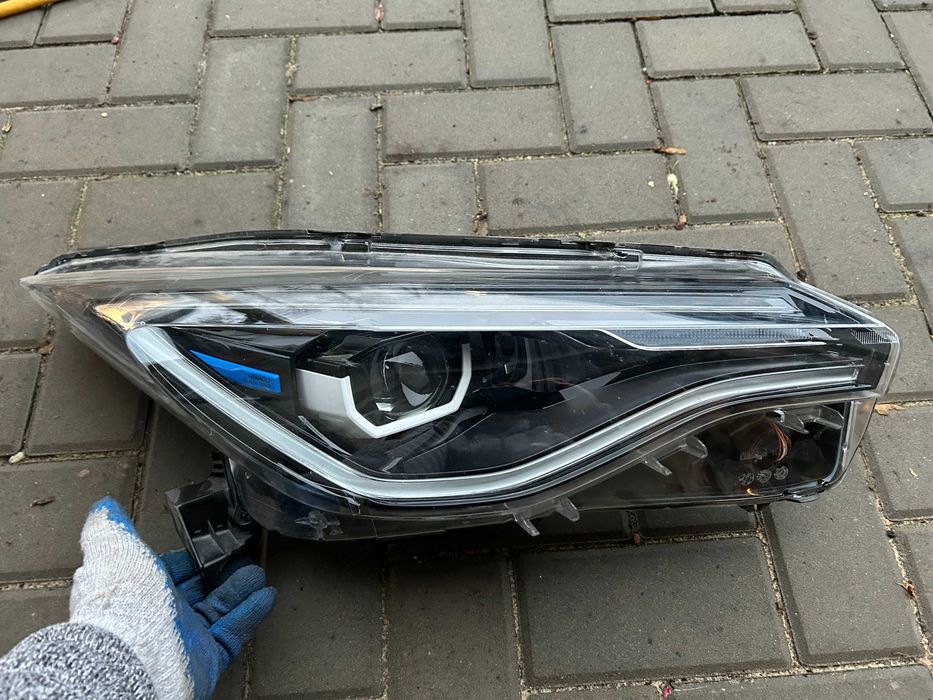 Renault ZOE LIFT Full LED LAMPA Prawy przod przednia EUROPA / wysylka