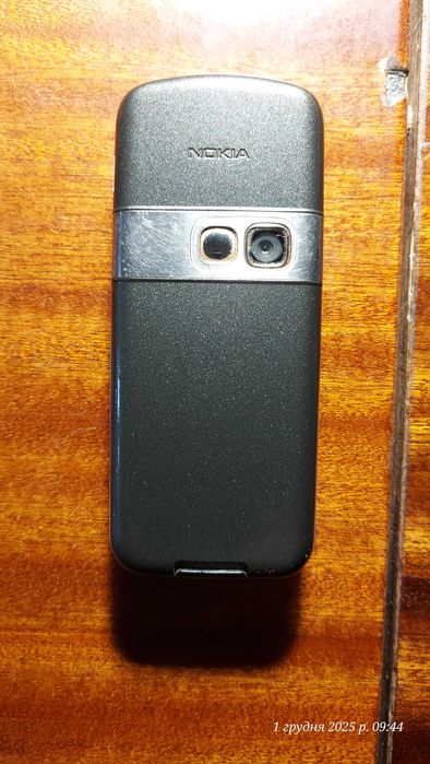 Мобильный телефон нокия 6070