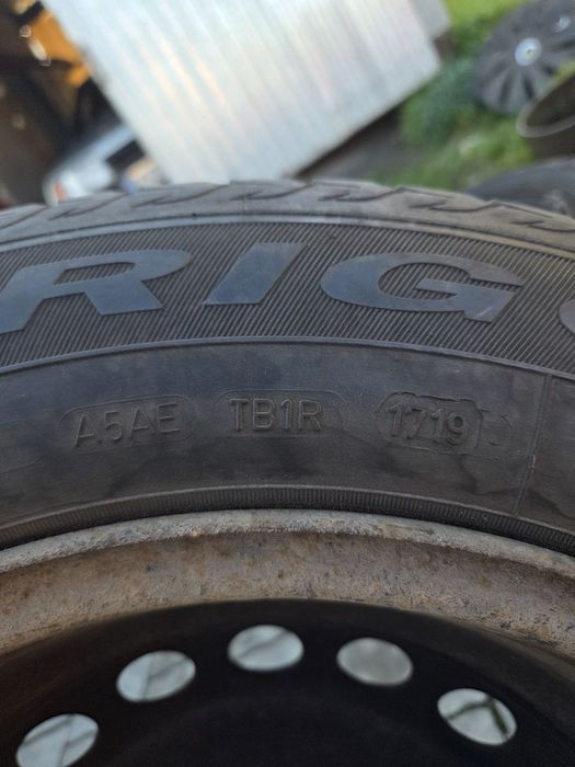 Комплект Диски,  Резина, Ковпаки Меган 3  195/65 R15
