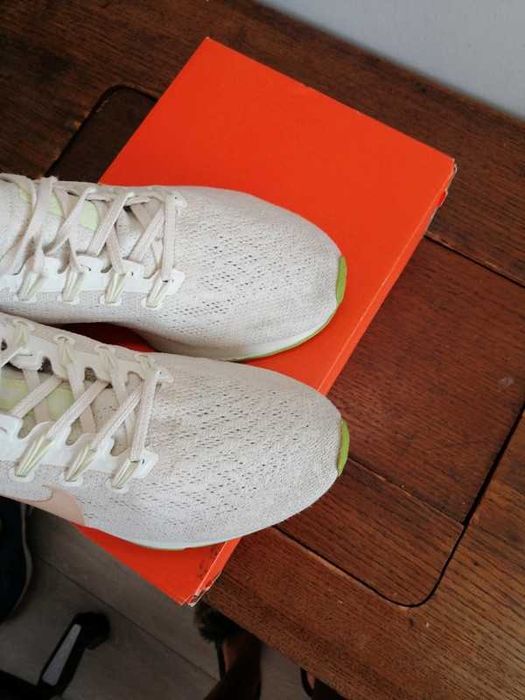 Buty biegowe damskie Nike Zoom Pegasus rozmiar 38,5