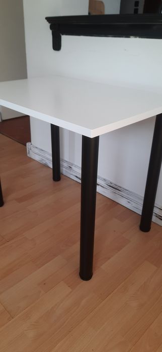 Stół kuchenny biały