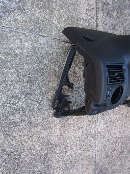 Tablier VW GOLF IV  usado em bom estado