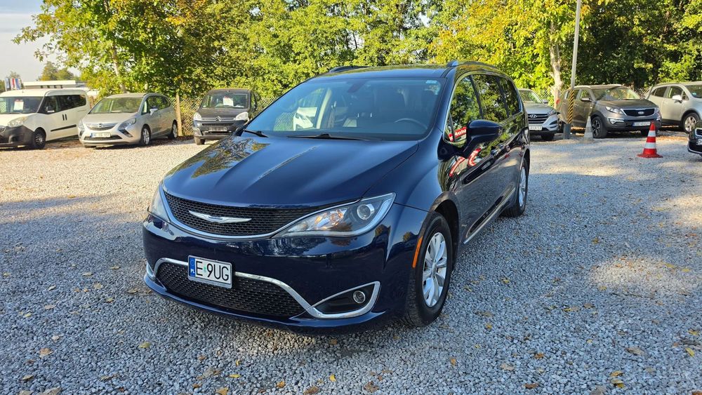 Chrysler Pacifica