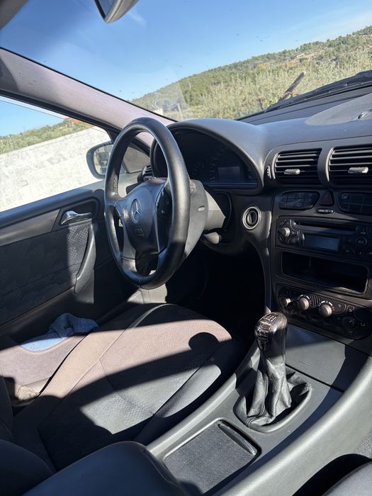Venda Mercedes Benz cdi 220