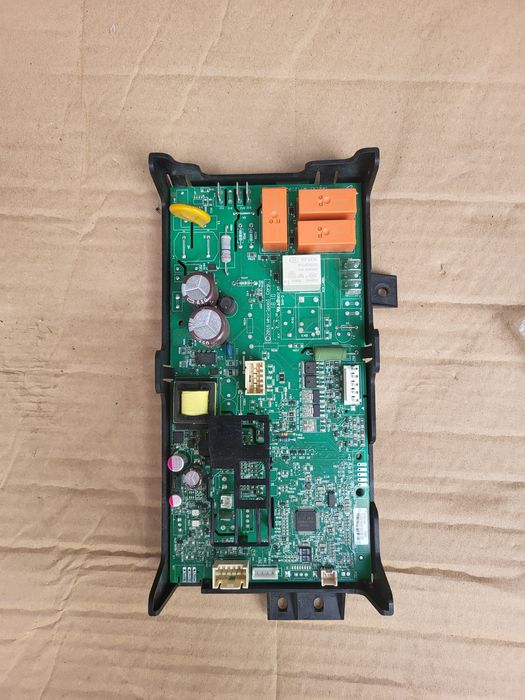 Moduł zasilania do piekarnika  c00540870 whirlpool  Indesit