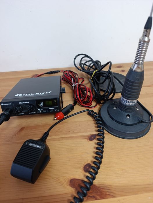 CB radio plus antena Alan 199a Siro 145
Radio Alan 199a 
Antena Sirio