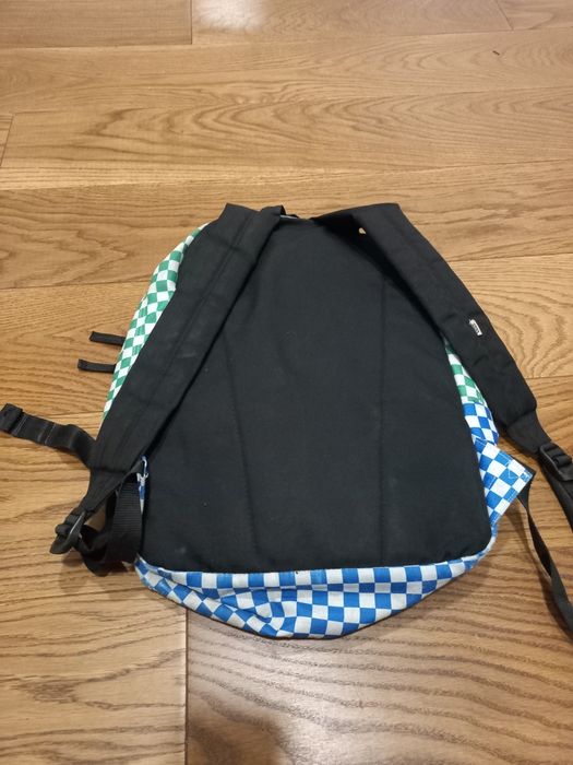 kolorowy plecak vans