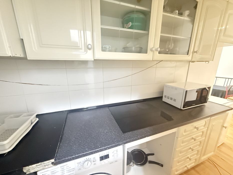 Aluga-se estudio em Faro - Penha