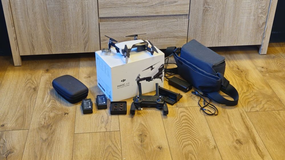 DJI Mavic Air 1 Fly More Combo + wyposażenie