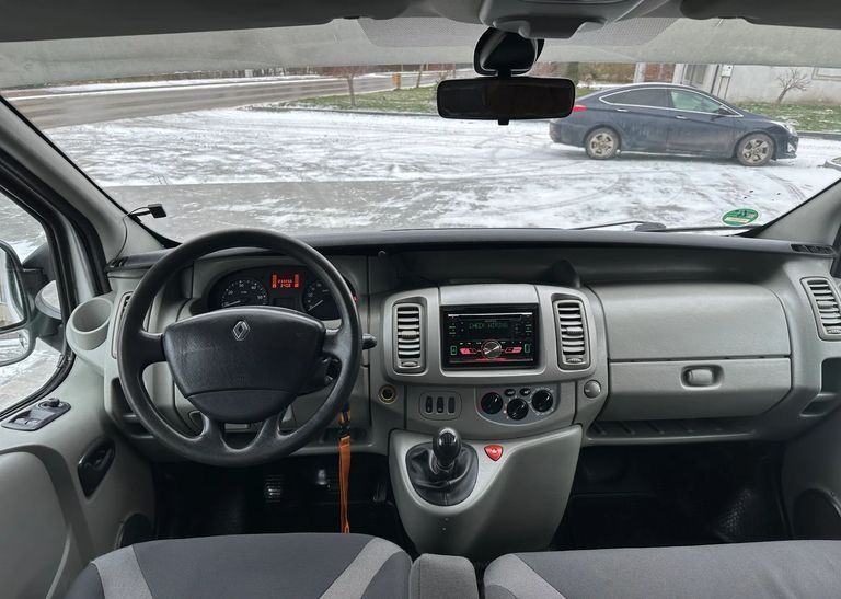 Renault Trafic Passenger