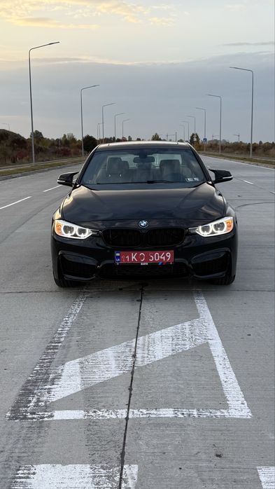 BMW 328i Luxury  2015