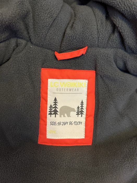 Продам детскую зимнюю курточку