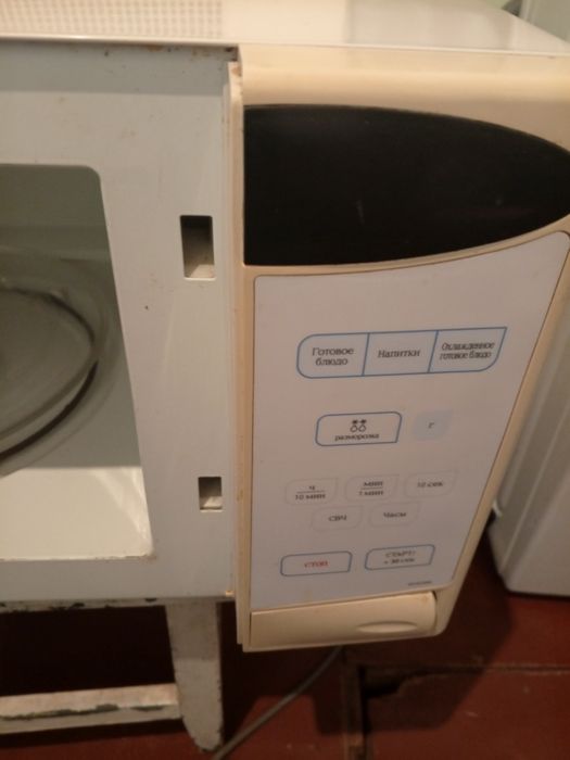 Микроволновка Самсунг на 23 л