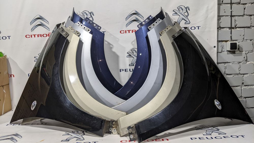 Peugeot 4007 Крило Сітроен ц кросер Citroen C-Crosser Пежо
