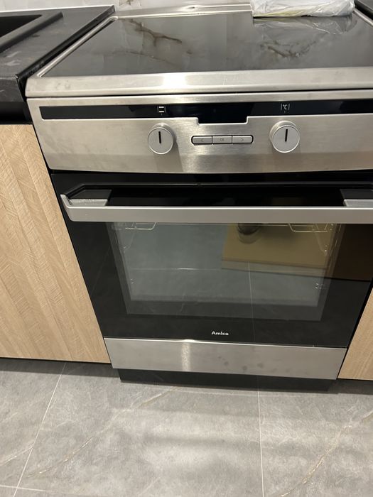 Kuchenka indukcyjna wolnostojaca Amica