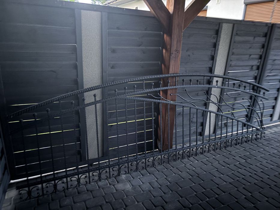 Elementy bramy kutej i furtki masywne