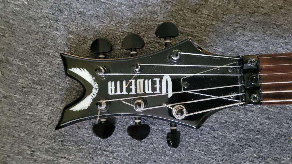 Gitara elektryczna Dean Vendetta 2.0