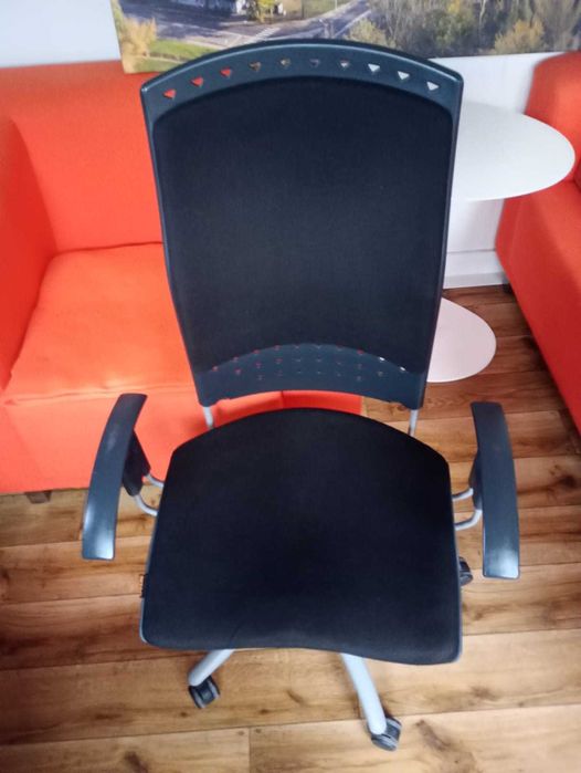 Fotel biurowy obrotowy SITAG REALITY czarny dostępne 100 szt. fotele