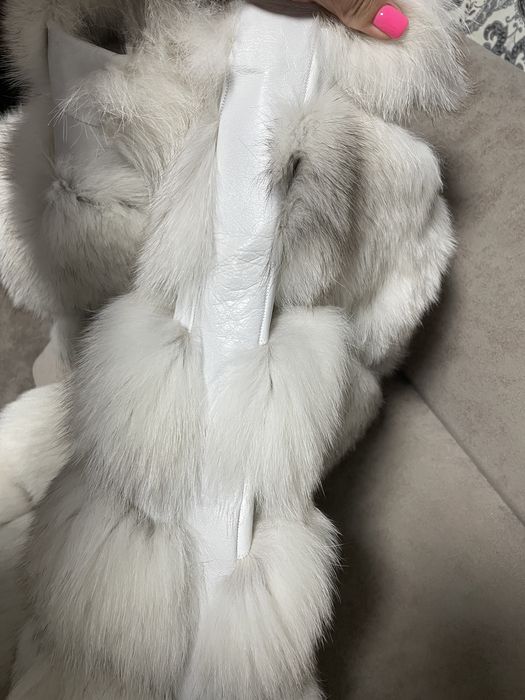 Жилетка з хутра песця