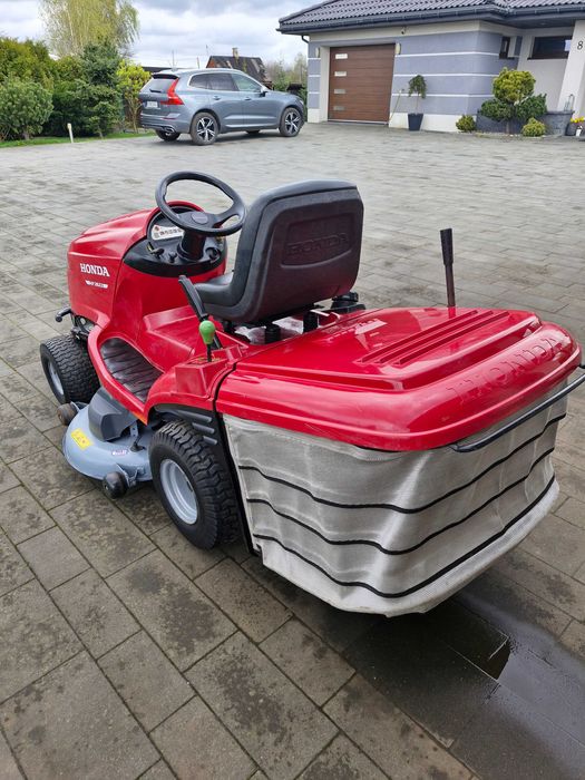 Kosiarka traktorek Honda hf 2622 22hp ,2015r pompa automat 122cm