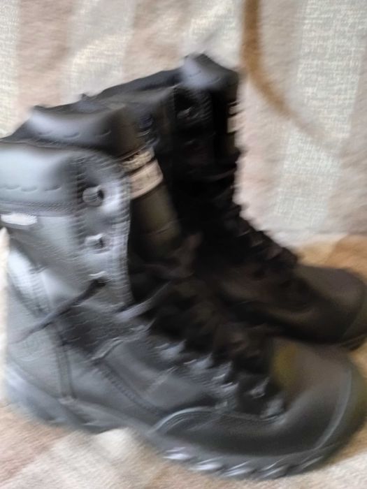 Bota coturno militar