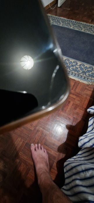 Huawei P40 Lite impecavel mas com um toque no ecrã . daí preço!