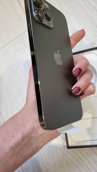 iPhone 13 pro на 1 ТВ