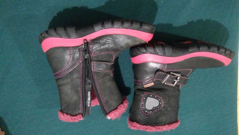 Granatowe kozaczki rozmiar 24