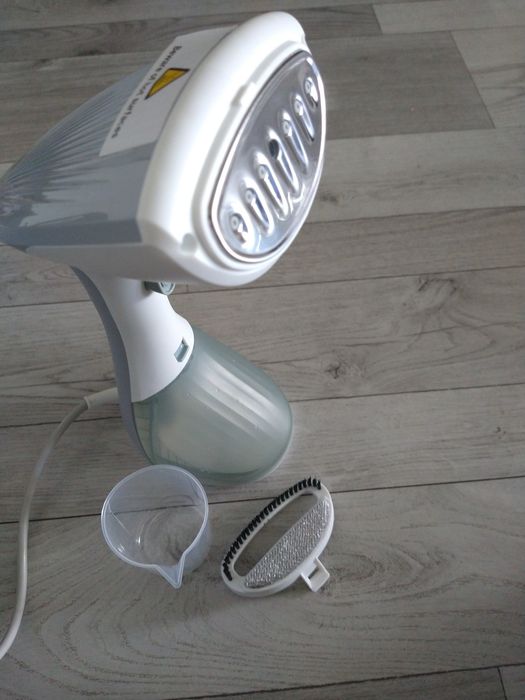 Parownica do ubrań Conopu