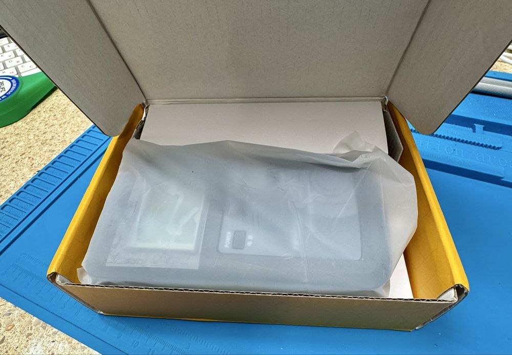 Тестер внутреннего сопротивления аккумуляторов YR1035+