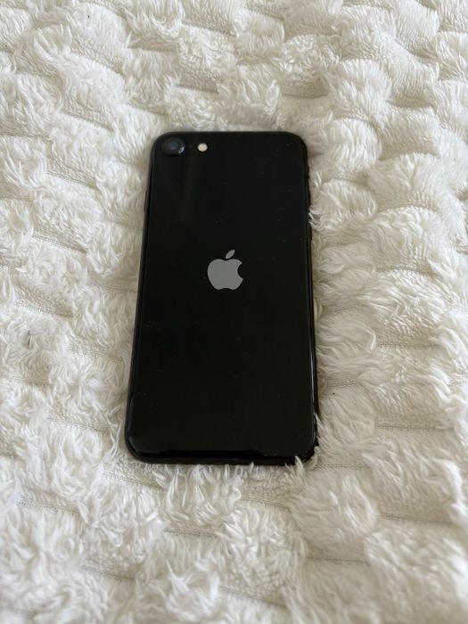 Iphone se 128GB.