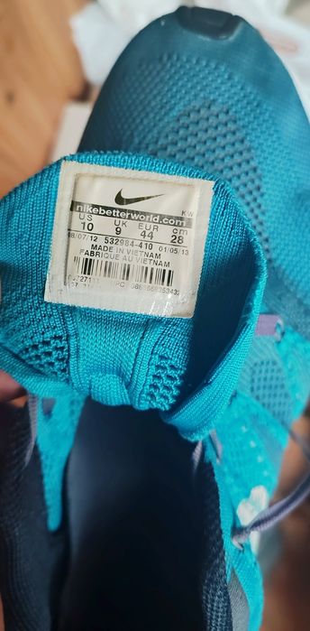 Продам чоловічі кросівки Nike Flyknit Trainer+.