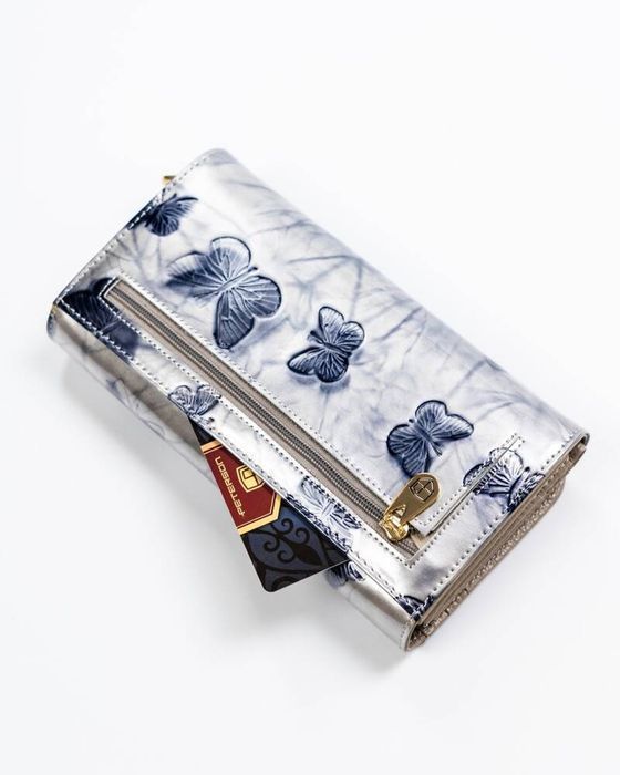 duży, skórzany portfel damski w motylki - peterson