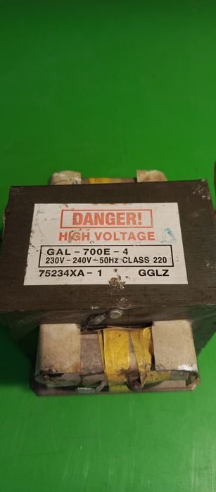 Do mikrofalówki do zgrzewarki punktowej  transformator 3,6 kg