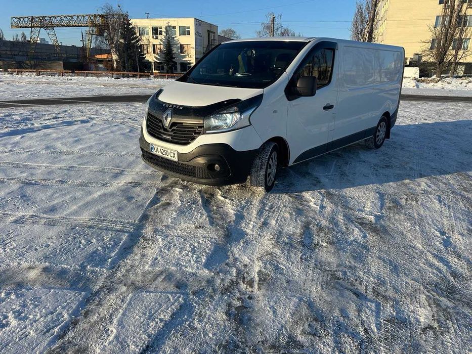 Продам  Renault Trafic 1.6 long