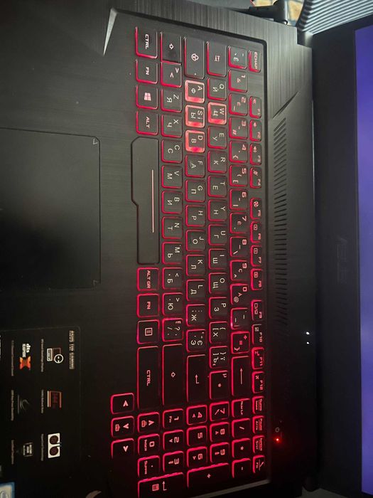 Ігровий ноутбук 17.3" Asus TUF 705GM (144Hz, i7-8750H, GTX 1060 6Gb)