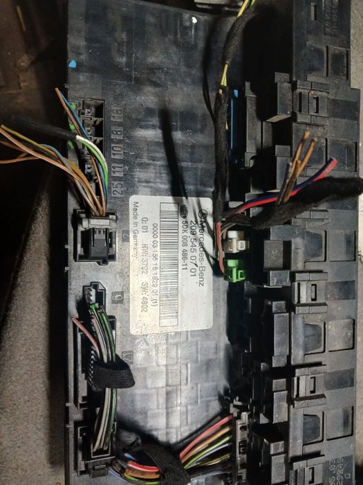 Mercedes w203 контролер модуль Sam 0025459701