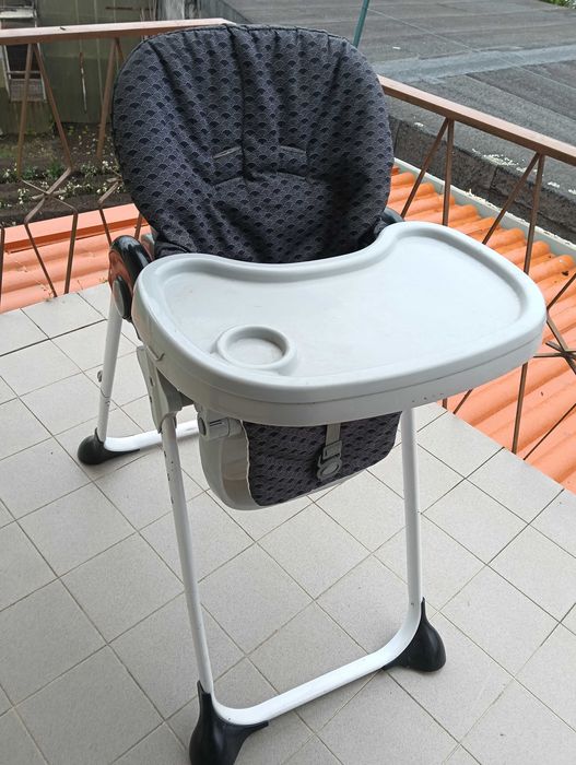 Cadeira de refeição bebe