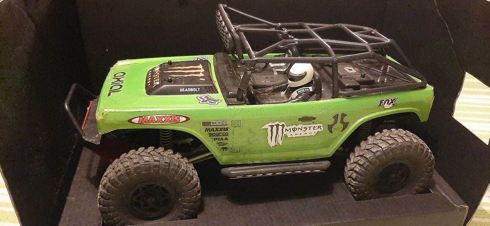 RC Axial scx10 1.10th 4wd