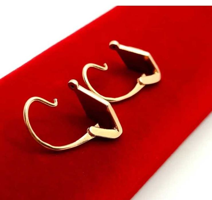 Złote kolczyki wiszące romby pr.583 W:3,73gr InterSKLEP