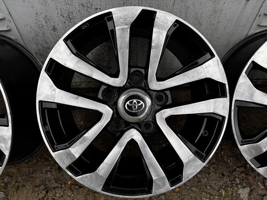 Диски Toyota Land Cruiser Lexus LX Sequoia Tundra R18 комплект 4 шт.