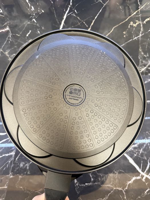 Сковорідка для оладок Livarno млинців 27см панкейків антипригарна