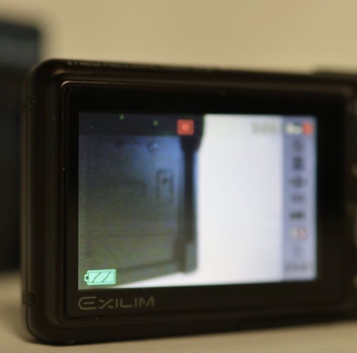 Casio exilim EX-Z8 câmera digital compacta