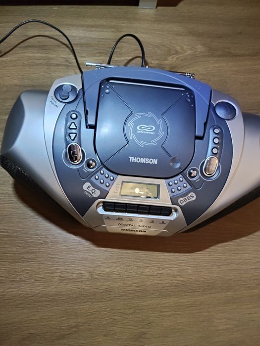 Radio Thompson CD/ Kaseta